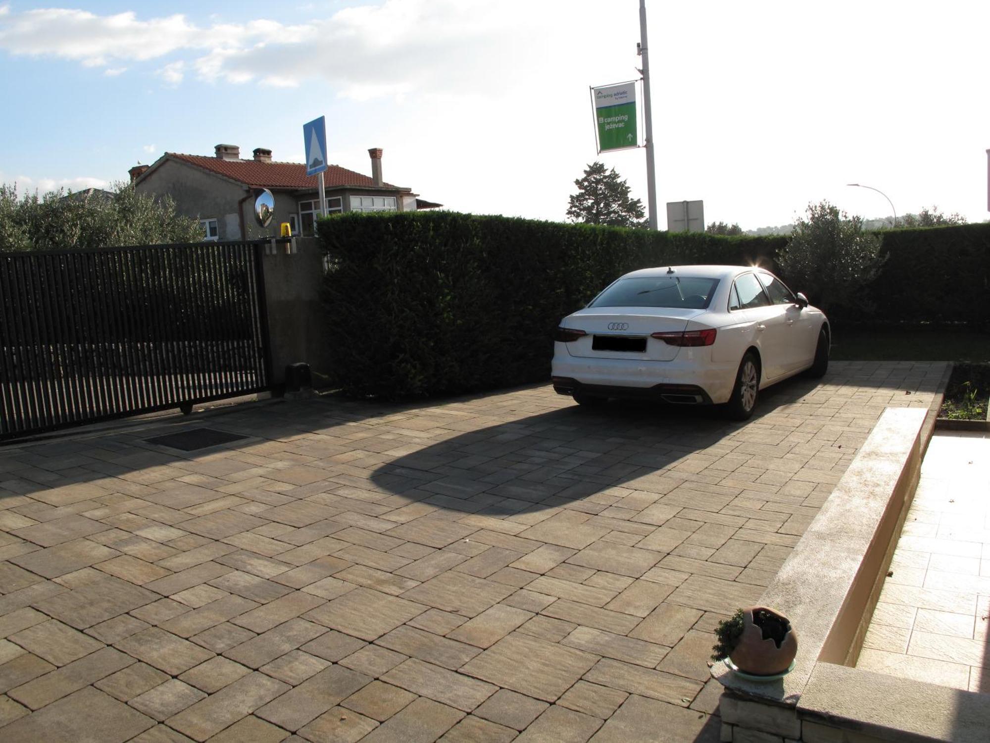 Apartments Mia Krk Krk Town Exterior photo